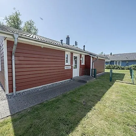 Prázdninový dům Matilda 32 - Holz-ferienhaus Mit Sauna, Kamin Und Garten Dagebüll